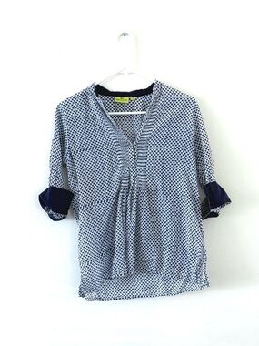 Roberta Roller Rabbit Lightweight Cotton Top in Navy & White, Small